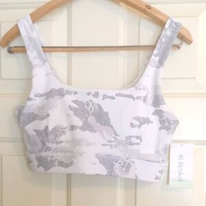 NWT Altar'd State Revival Sports Bra White And Black Size L